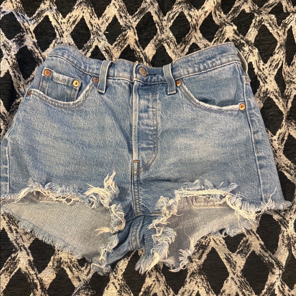 Levi Denim Frayed Hem Women Shorts